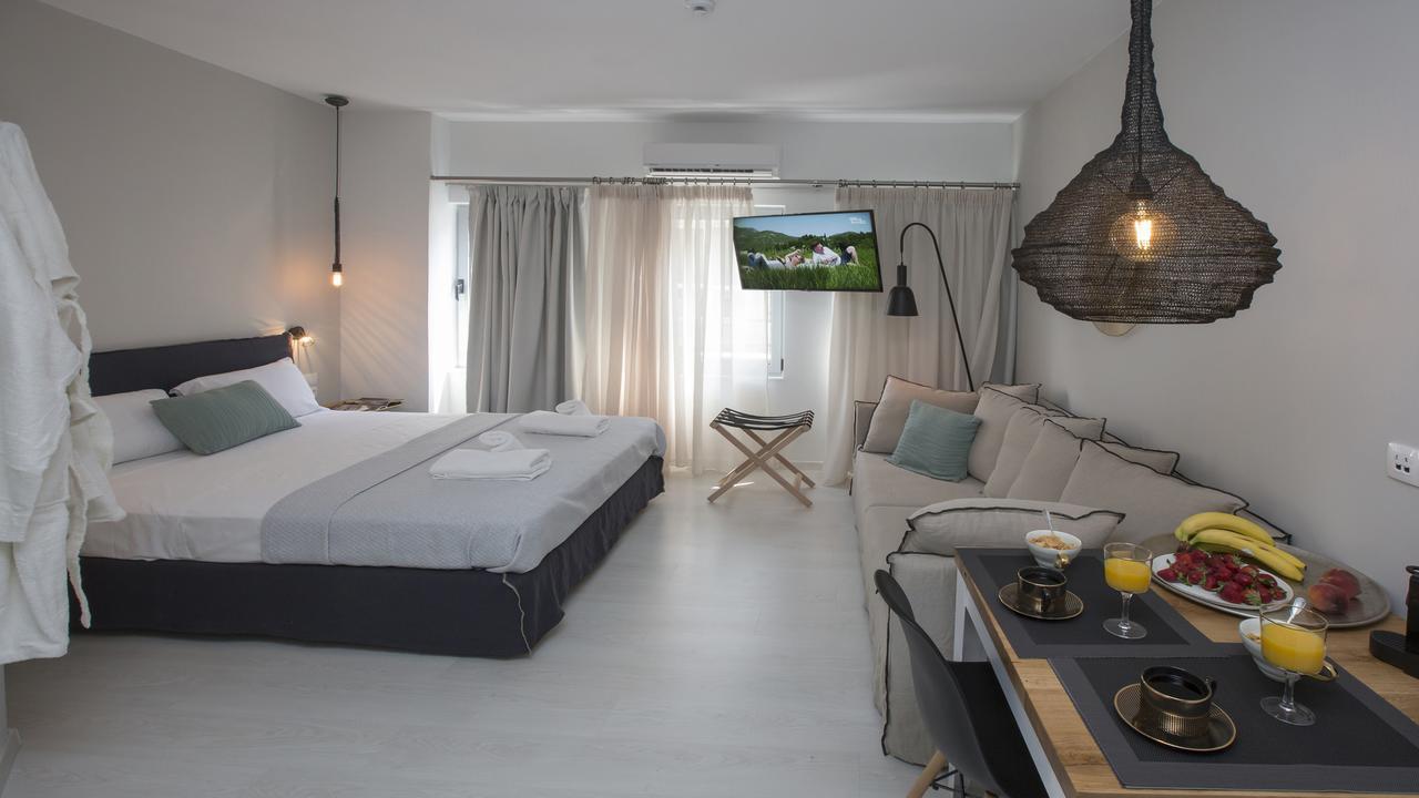 Ermou Stylish Suites By Ghh Athen Eksteriør billede